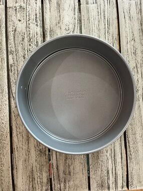 KitchenAid 9"x2.8" Springform Aluminized Steel Pan